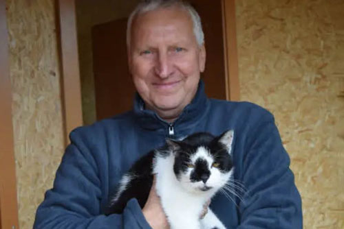 Engagiert sich seit vielen Jahren für den Tierschutz: Manfred Poniatowski. Der Vorsitzende vom Schwaaner Tierschutzverein hat die Katzenschutzverordnung des Landkreises mit auf den Weg gebracht.